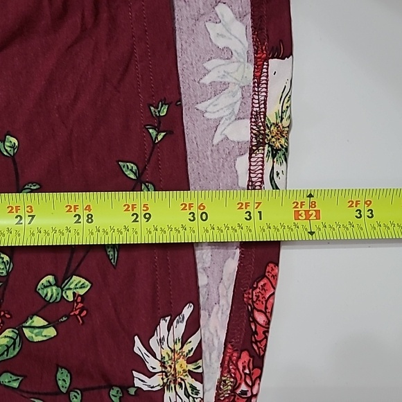NWT Awuliffan Burgundy Floral Tunic size XXL - Picture 9 of 9